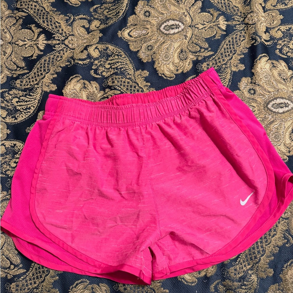 Nike Pink Athletic Shorts Lightweight Moisture-Wicking